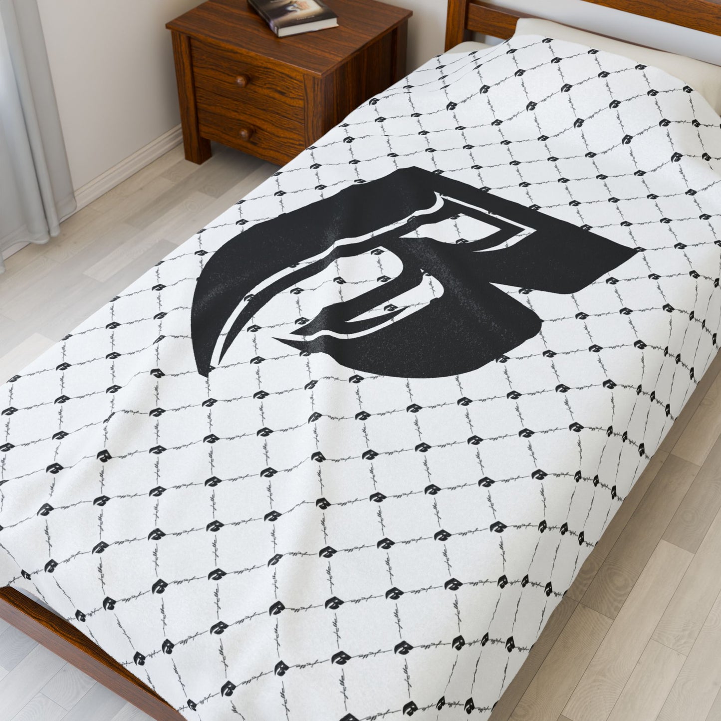 Velveteen Plush Blanket — Soft Cozy Solid Throw for Home, Travel & Gifts