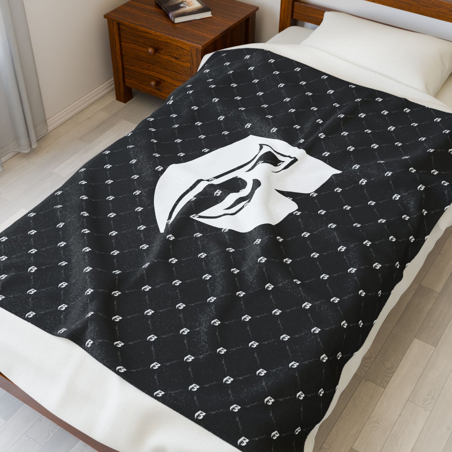 Blk Ruff Ryders Chainlink Plush Blanket