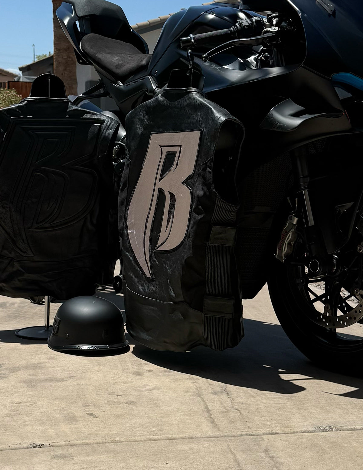 EMBROIDER RR VEST JACKET